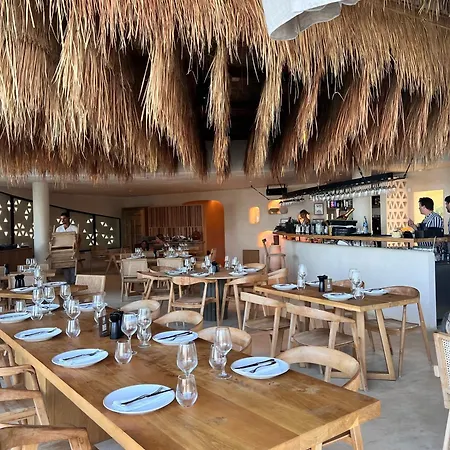 Hermoso Piso En El Centro Historico Con Balcon Apartmán